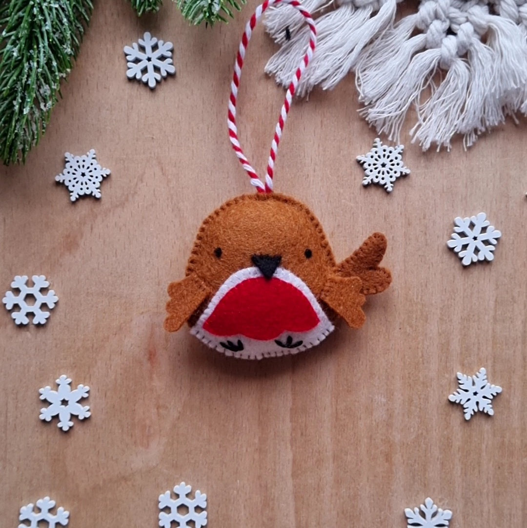 Advent Calendar Robin PDF pattern