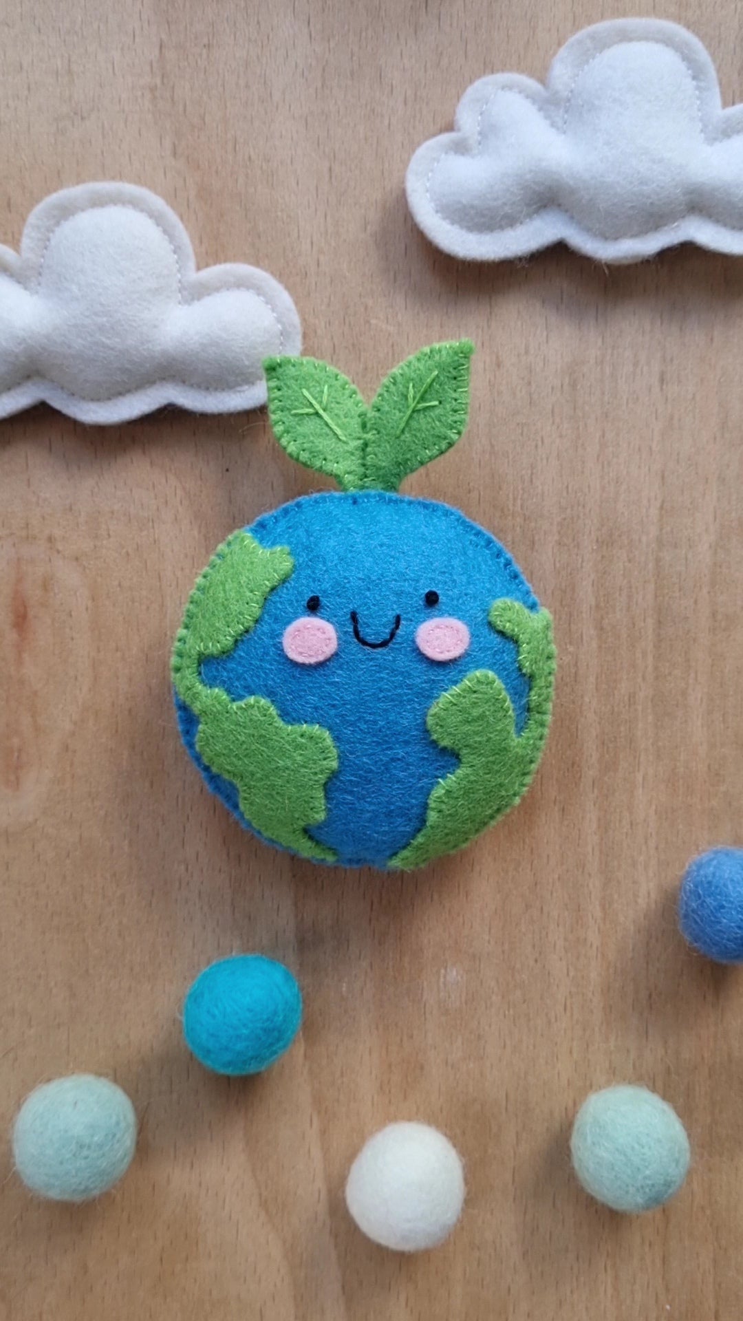 Earth and Moon Illustrated Tutorial and PDF Pattern + Commercial License