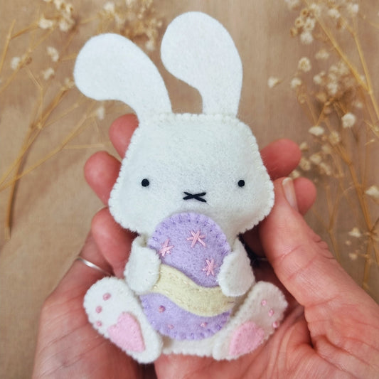 Bunny With Easter Egg Illustrated Tutorial and PDF Pattern + Commercial License