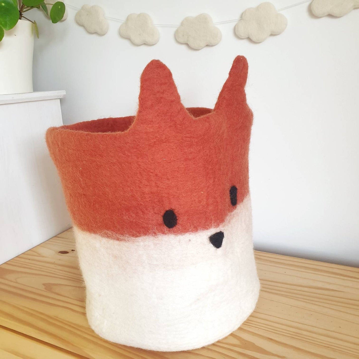 Handmade Fox storage basket | 100% felted wool